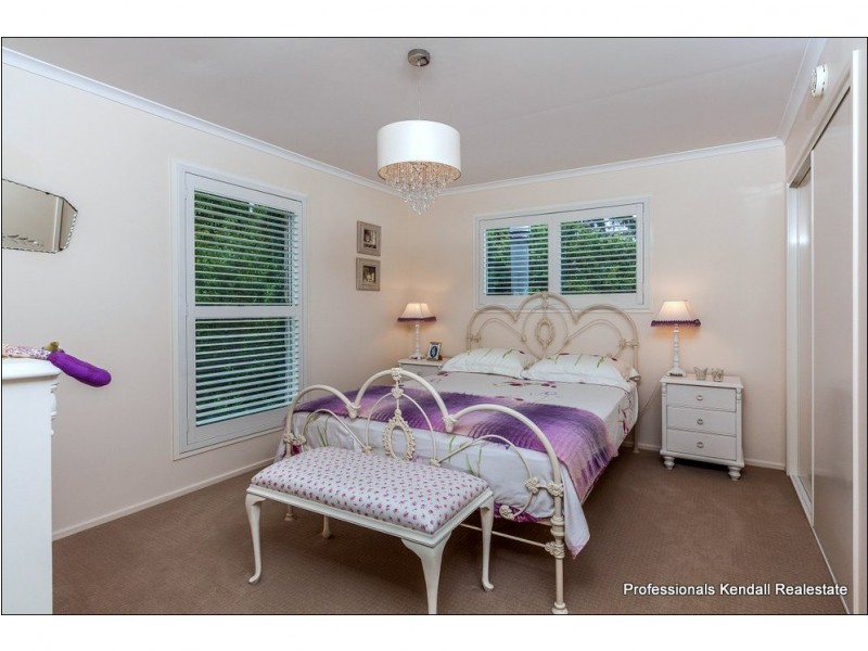 20 Ben Nevis Street, Tamborine Mountain QLD 4272