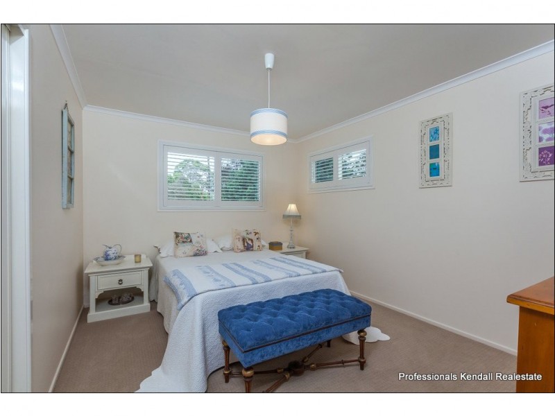 20 Ben Nevis Street, Tamborine Mountain QLD 4272