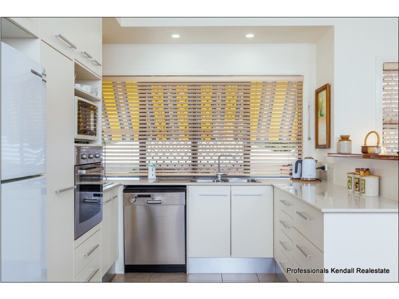 Unit 13/27-29 Capo Di Monte, Tamborine Mountain QLD 4272