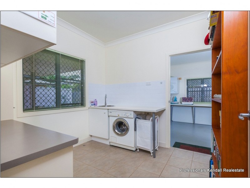 Unit 13/27-29 Capo Di Monte, Tamborine Mountain QLD 4272