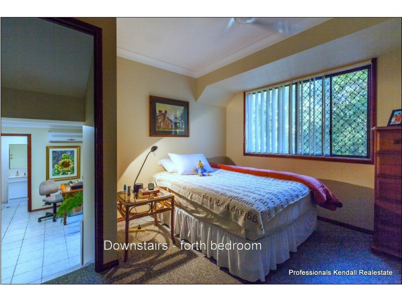 9 Madura Court, Tamborine Mountain QLD 4272