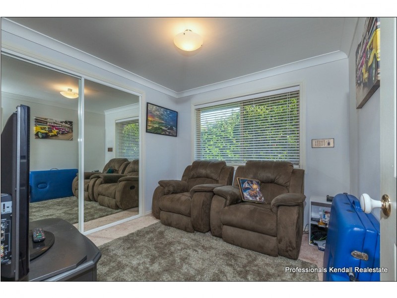 5 Celebes Court, Tamborine Mountain QLD 4272