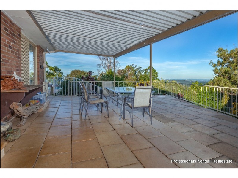 5 Celebes Court, Tamborine Mountain QLD 4272