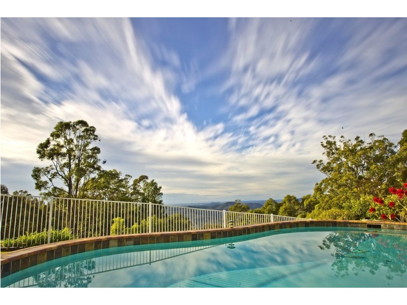 5 Celebes Court, Tamborine Mountain QLD 4272