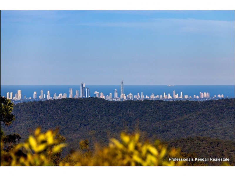 5 Celebes Court, Tamborine Mountain QLD 4272