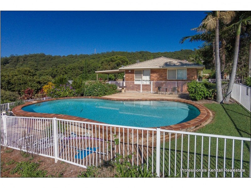 5 Celebes Court, Tamborine Mountain QLD 4272