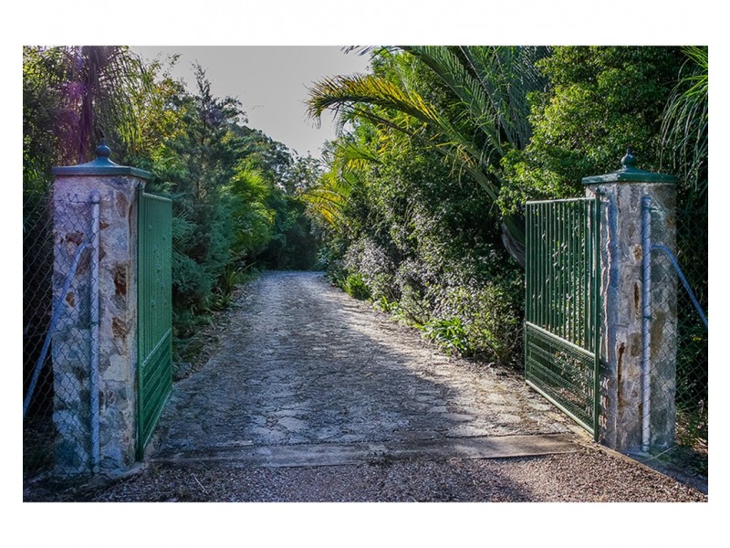 186 Boomerang Road, Tamborine QLD 4270