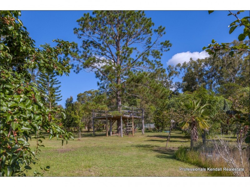 186 Boomerang Road, Tamborine QLD 4270