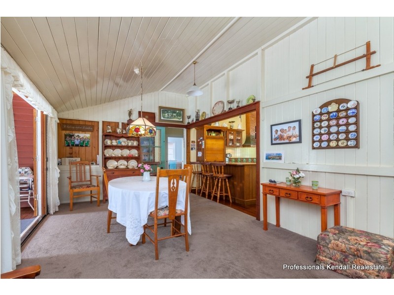 129 Alpine Terrace, Tamborine Mountain QLD 4272