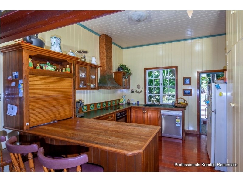 129 Alpine Terrace, Tamborine Mountain QLD 4272