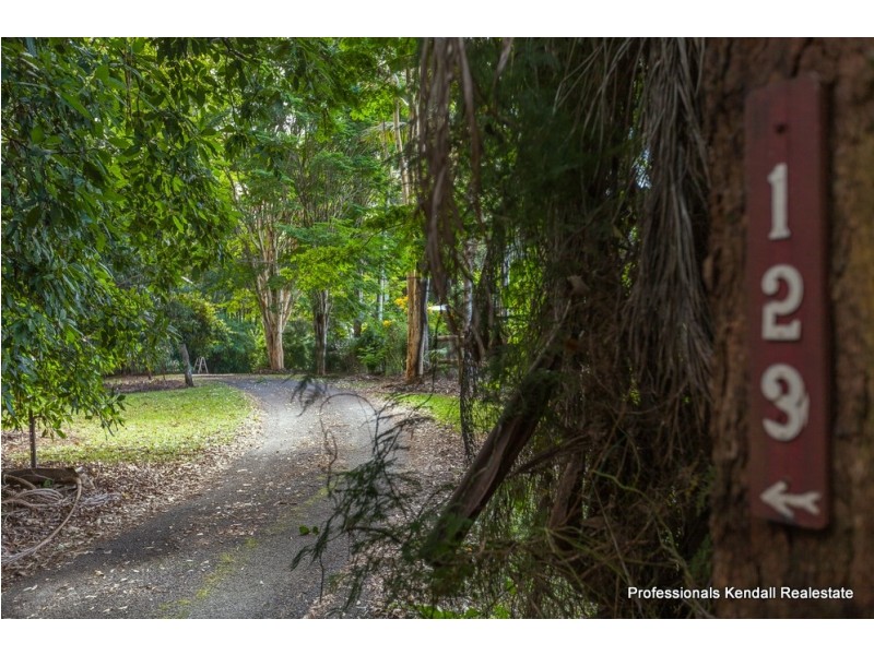 129 Alpine Terrace, Tamborine Mountain QLD 4272