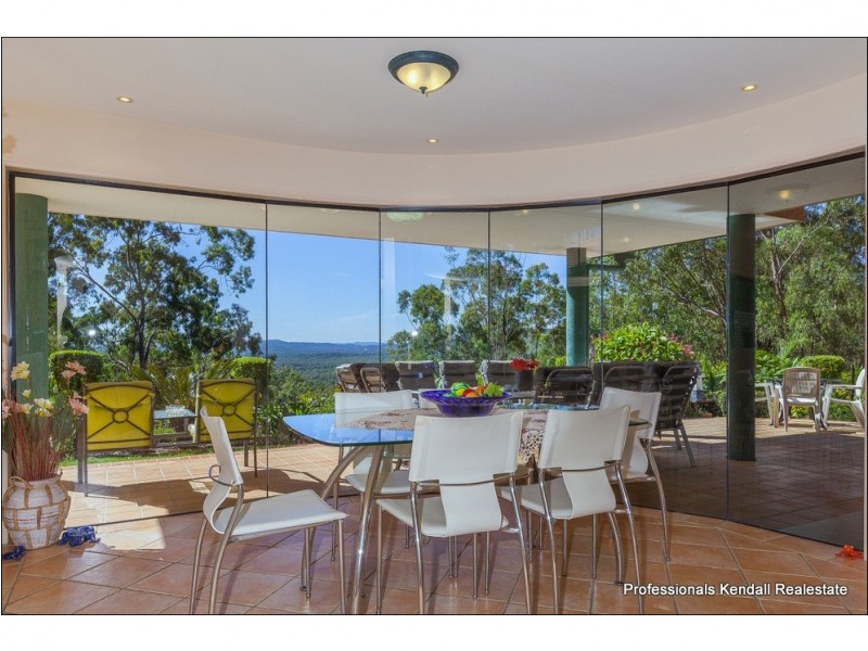 1 Shorthorn Court., Tamborine QLD 4270