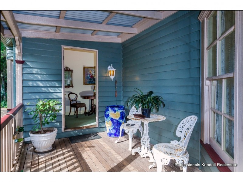 3 Wongawallan Road, Tamborine Mountain QLD 4272