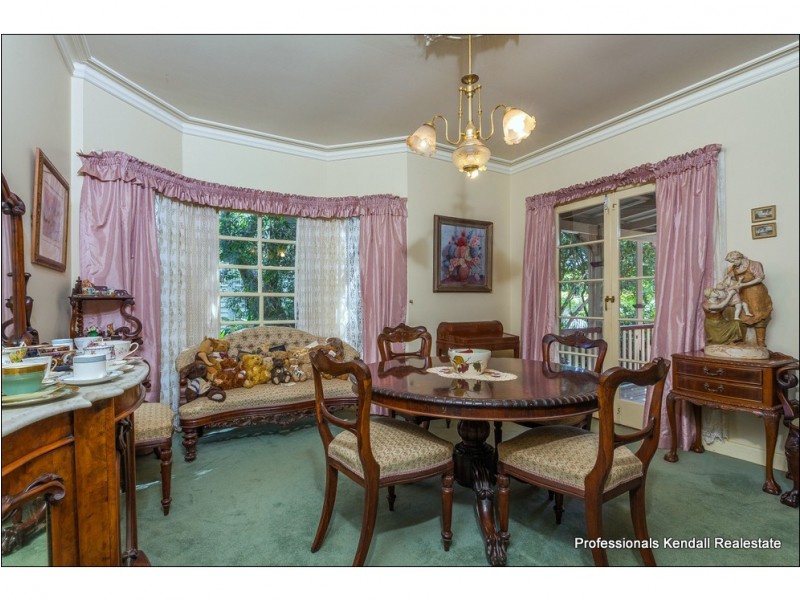 3 Wongawallan Road, Tamborine Mountain QLD 4272