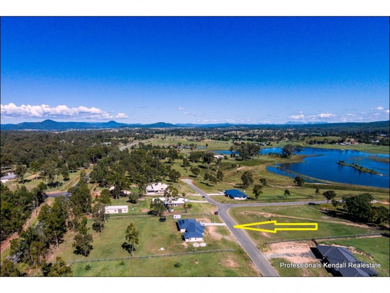 100 Old Coach Road, Tamborine QLD 4270