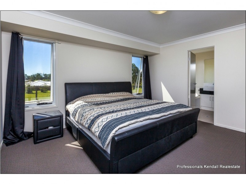 100 Old Coach Road, Tamborine QLD 4270