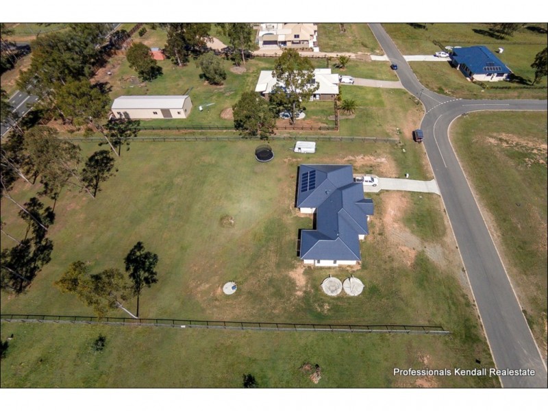 100 Old Coach Road, Tamborine QLD 4270