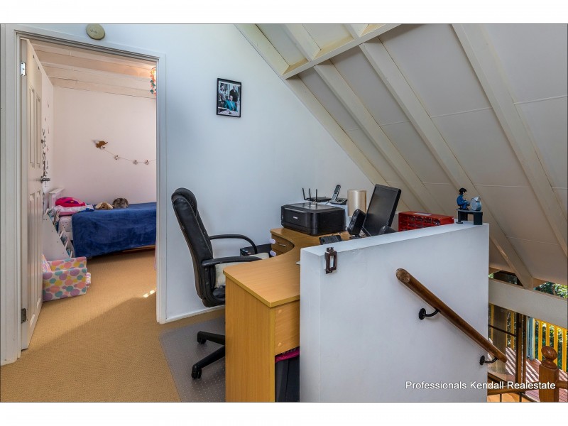 79 Kinabalu Drive, Tamborine Mountain QLD 4272