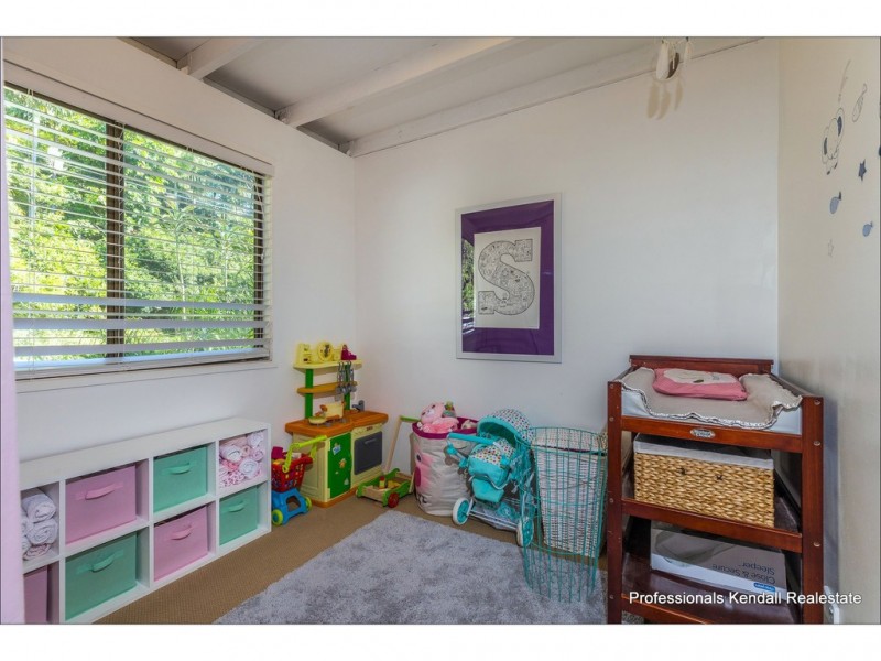 79 Kinabalu Drive, Tamborine Mountain QLD 4272