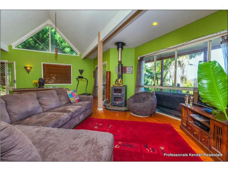 71 Magnetic Drive, Tamborine Mountain QLD 4272