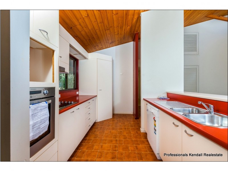 27 Witherby Cresent, Tamborine Mountain QLD 4272