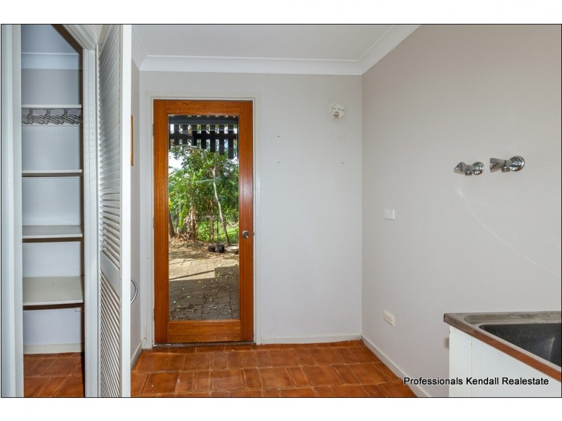 27 Witherby Cresent, Tamborine Mountain QLD 4272