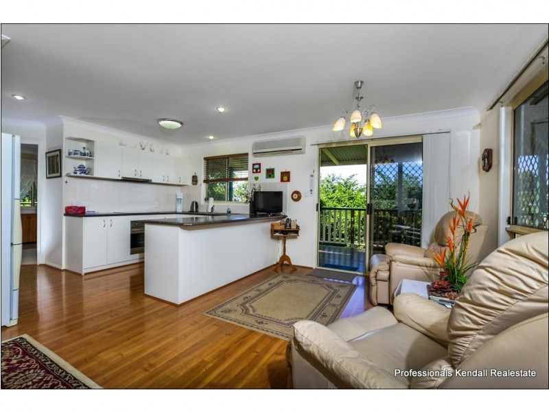 12 Sumatra Court, Tamborine Mountain QLD 4272