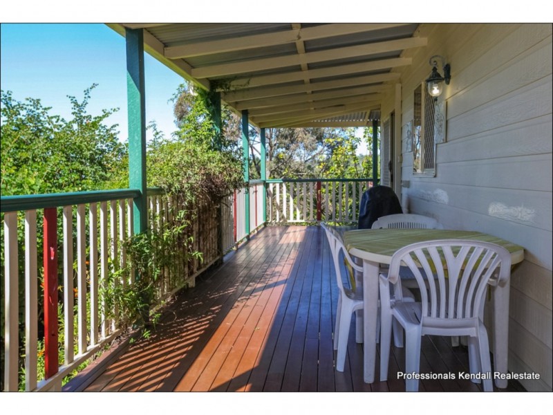 12 Sumatra Court, Tamborine Mountain QLD 4272