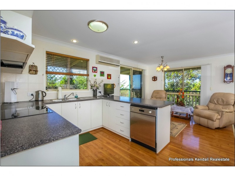 12 Sumatra Court, Tamborine Mountain QLD 4272