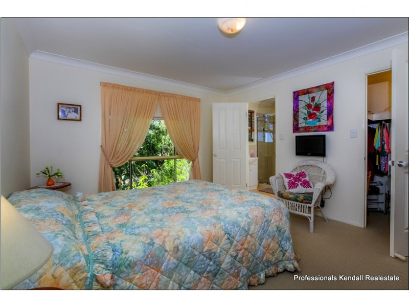 12 Sumatra Court, Tamborine Mountain QLD 4272