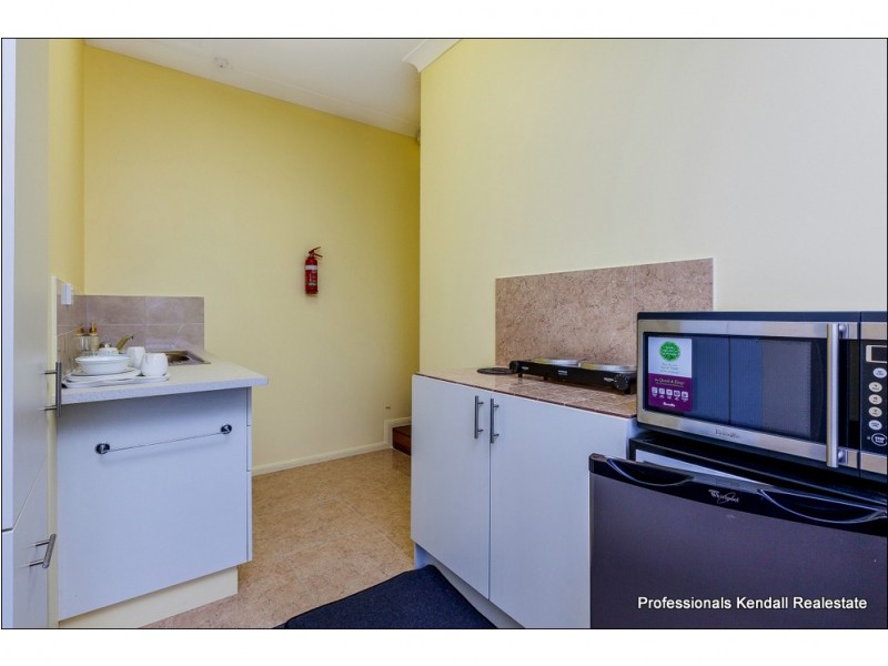 10-12 Justin Avenue, Tamborine Mountain QLD 4272