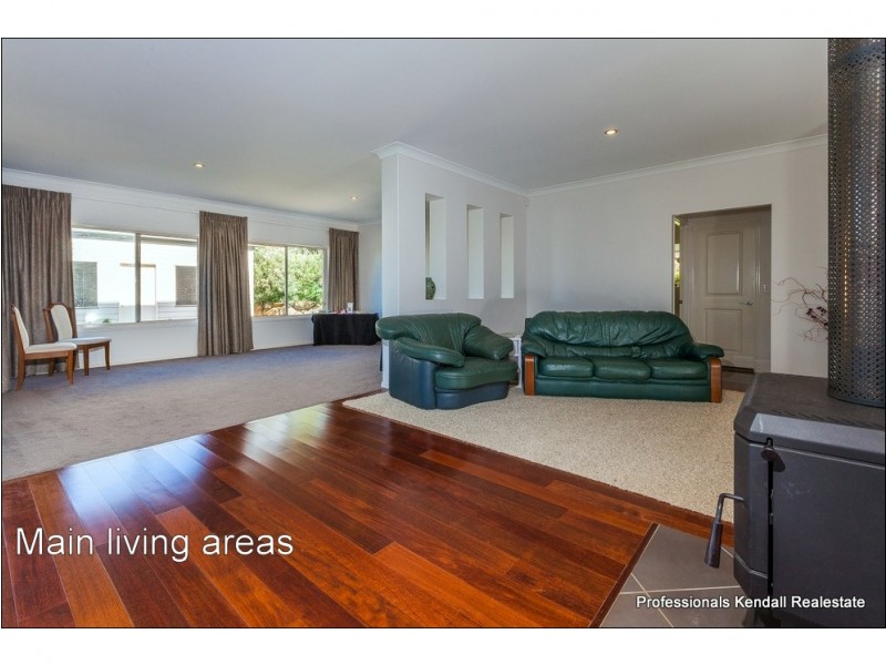 21 St James Ct, Tamborine Mountain QLD 4272