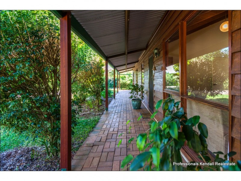 24 Cibola Drive, Tamborine Mountain QLD 4272