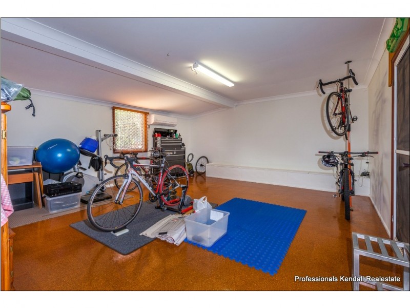 24 Cibola Drive, Tamborine Mountain QLD 4272