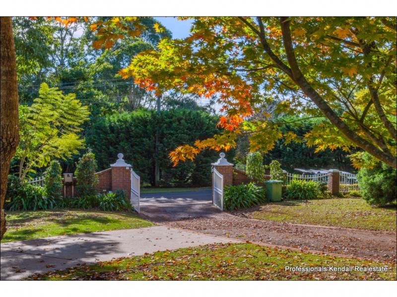 25 Bateke Road, Tamborine Mountain QLD 4272