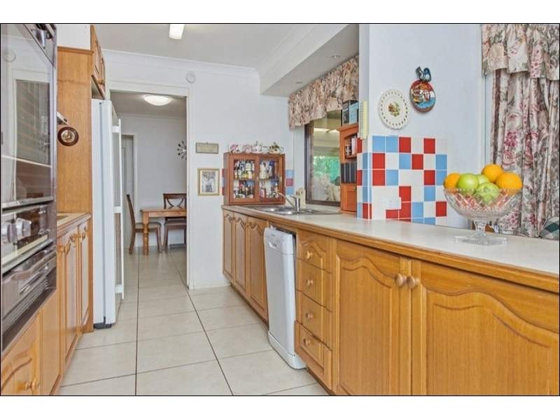 67 Sierra Drive, Tamborine Mountain QLD 4272