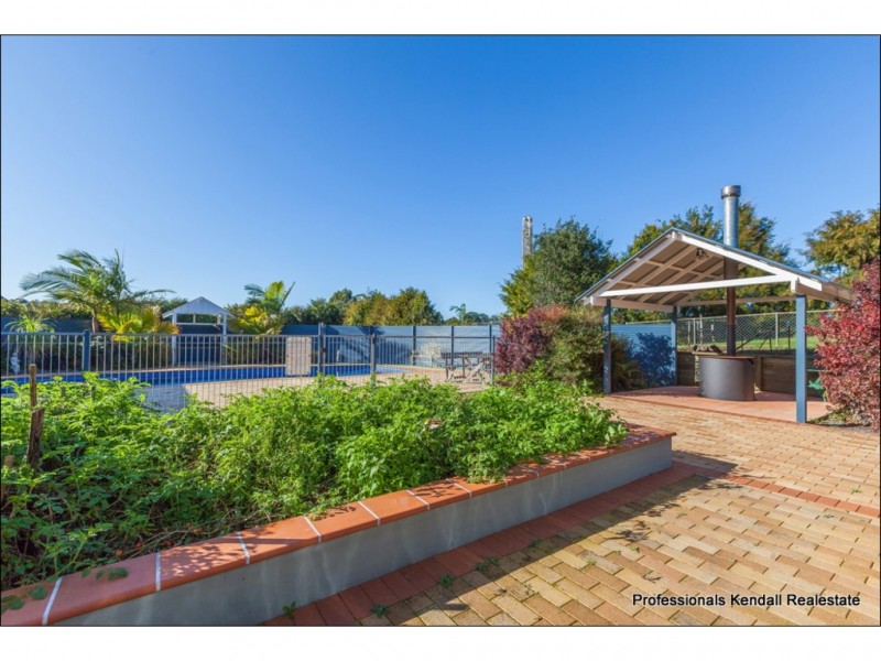 9 Curtis Road, Tamborine Mountain QLD 4272