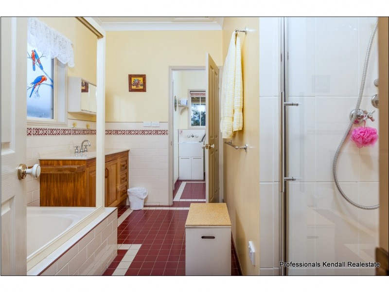 238 Beacon Road, Tamborine Mountain QLD 4272