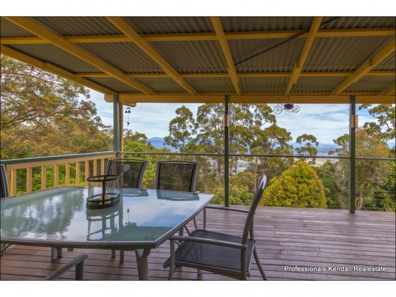 238 Beacon Road, Tamborine Mountain QLD 4272