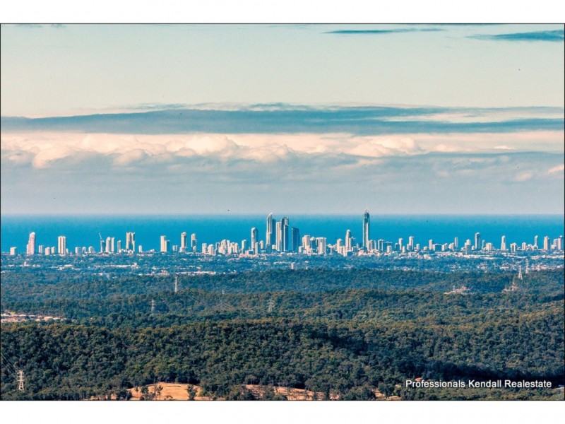 14 Eagles Retreat Place, Tamborine Mountain QLD 4272