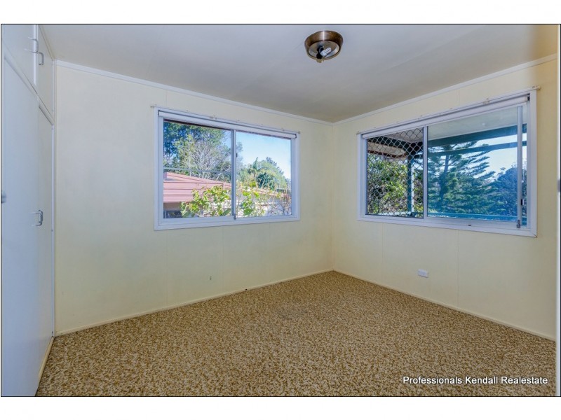 16 Southport Av, Tamborine Mountain QLD 4272