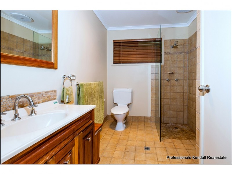 173 Guanaba Road, Tamborine Mountain QLD 4272