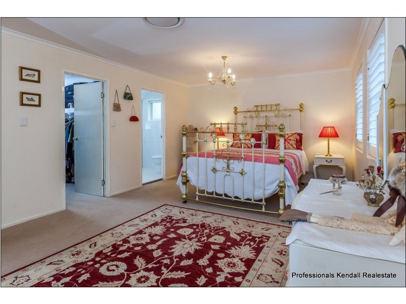 20 Ben Nevis Street, Tamborine Mountain QLD 4272