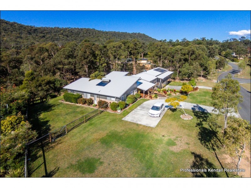 18 Nabberu Street, Maudsland QLD 4210