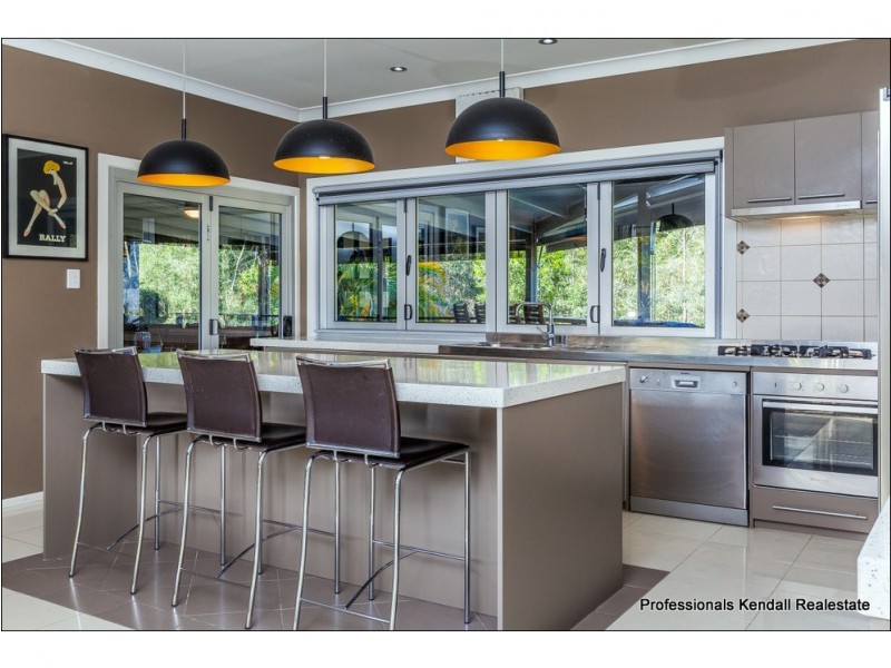 18 Nabberu Street, Maudsland QLD 4210