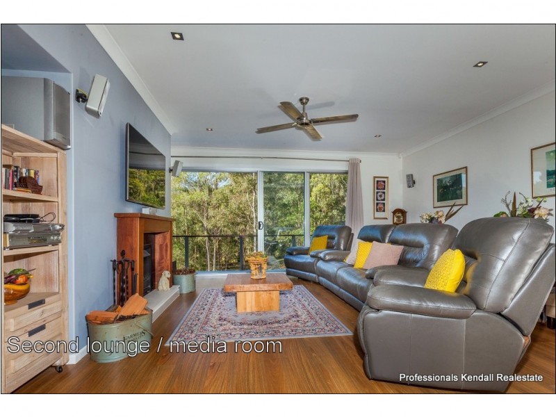 18 Nabberu Street, Maudsland QLD 4210