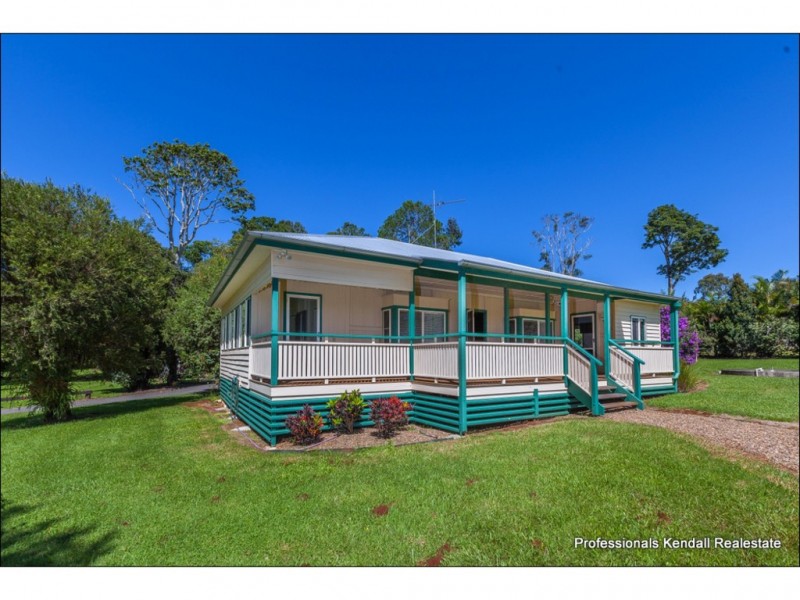 135 Eagle Heights Road, Tamborine Mountain QLD 4272