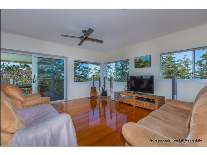 38 Coomera Gorge Drive, Tamborine Mountain QLD 4272