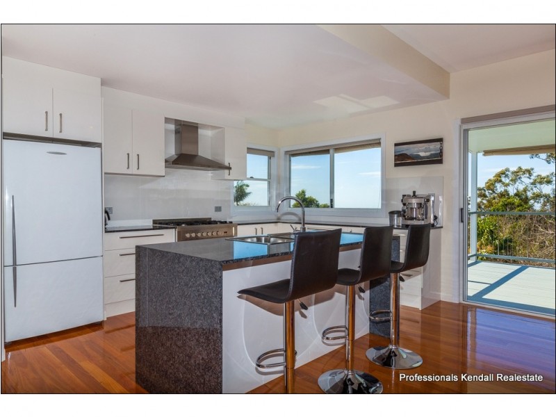 38 Coomera Gorge Drive, Tamborine Mountain QLD 4272