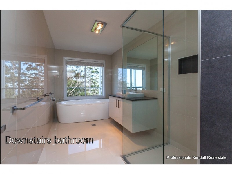 38 Coomera Gorge Drive, Tamborine Mountain QLD 4272